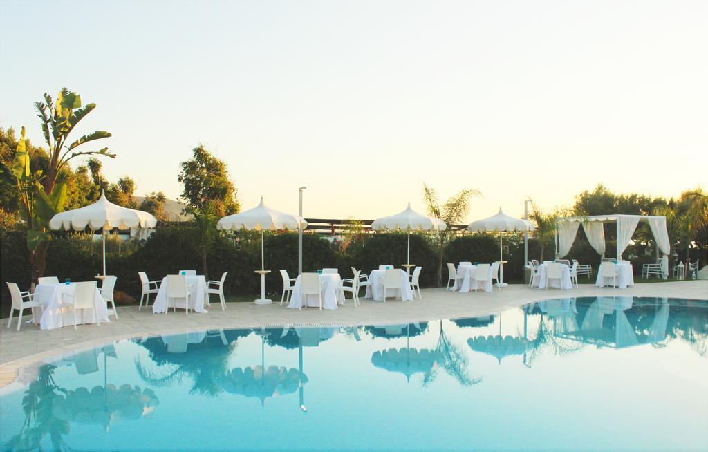 Blu Tropical Resort Zambrone Eksteriør billede