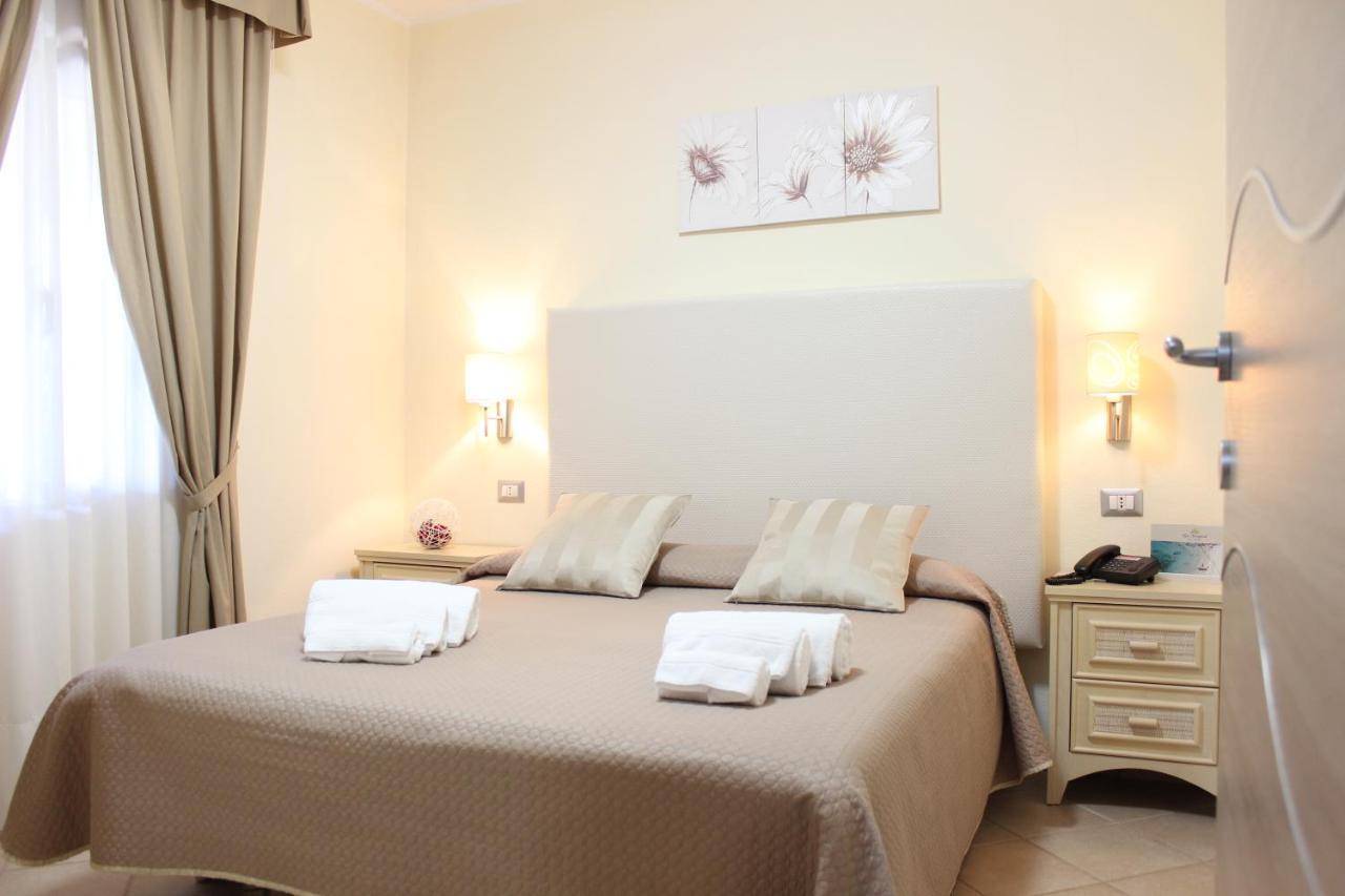 Blu Tropical Resort Zambrone Eksteriør billede
