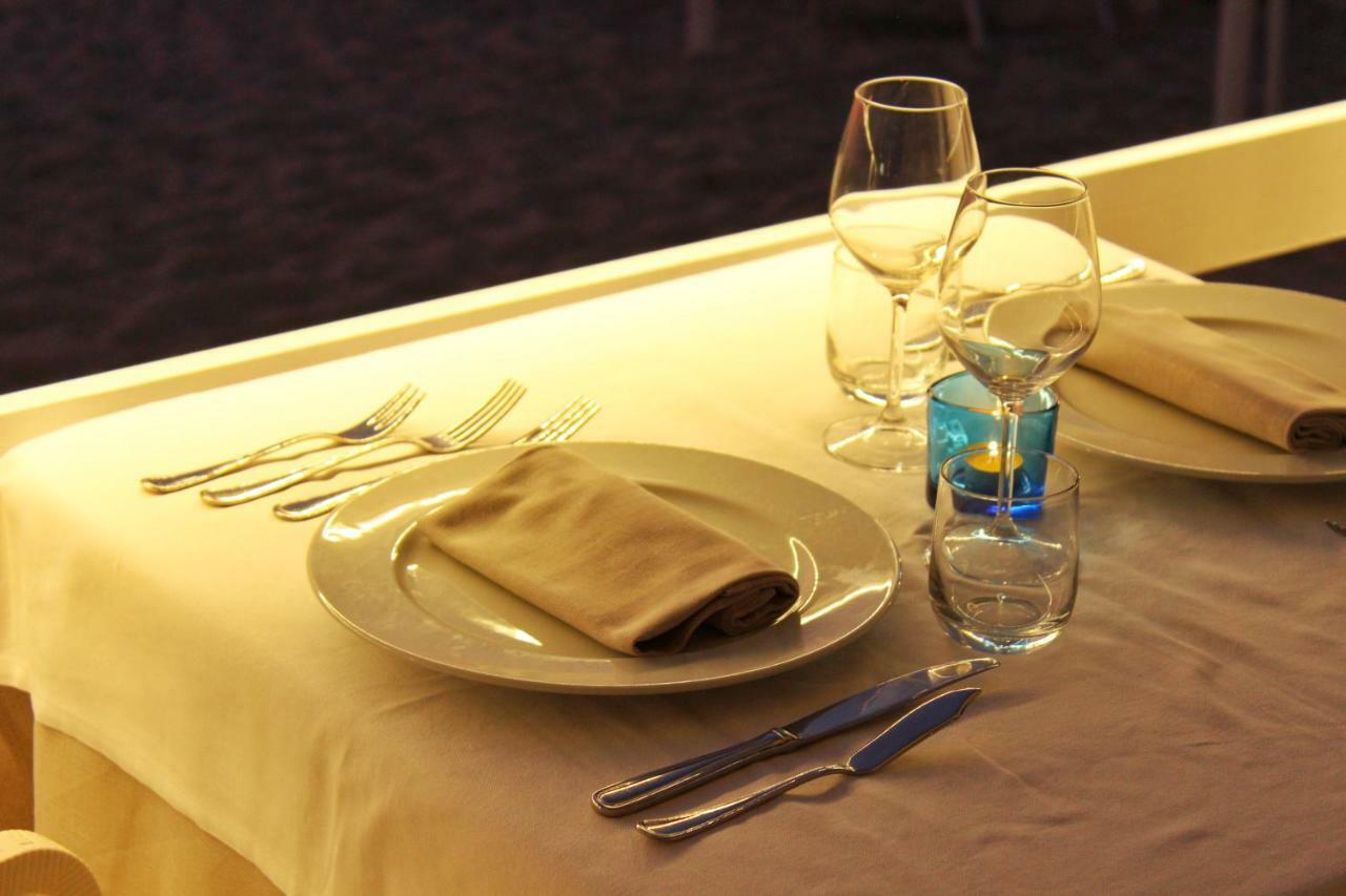Blu Tropical Resort Zambrone Eksteriør billede