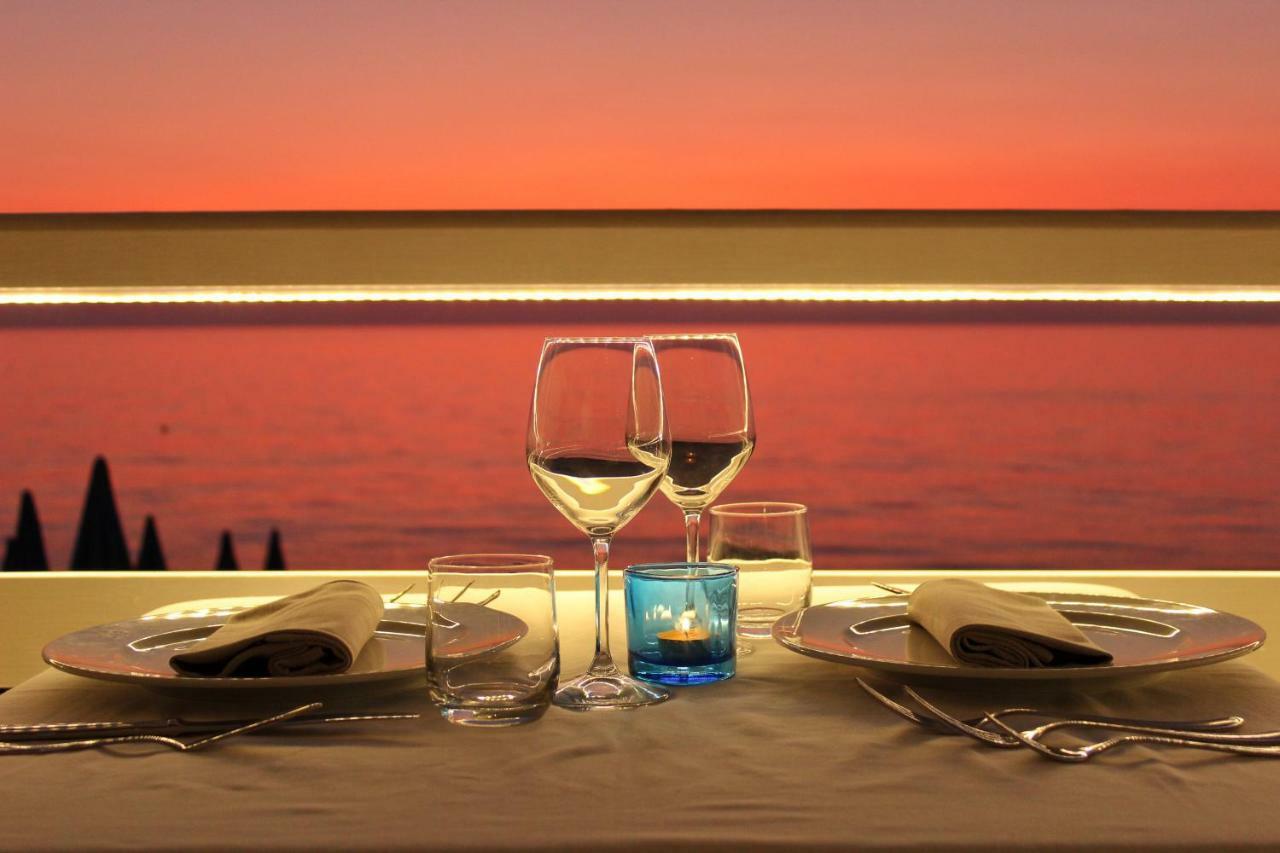 Blu Tropical Resort Zambrone Eksteriør billede